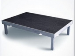 Podiumdeel 100 x 150 cm, hoogte 20-40-60 cm (standaard is 40 cm) (ongeplaatst)
